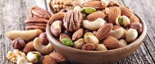 Amande, noisette, pistache, cacahuète, noix et noix de cajou