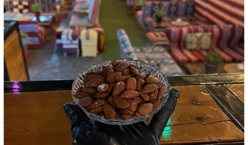 Amandes  _ لوز
